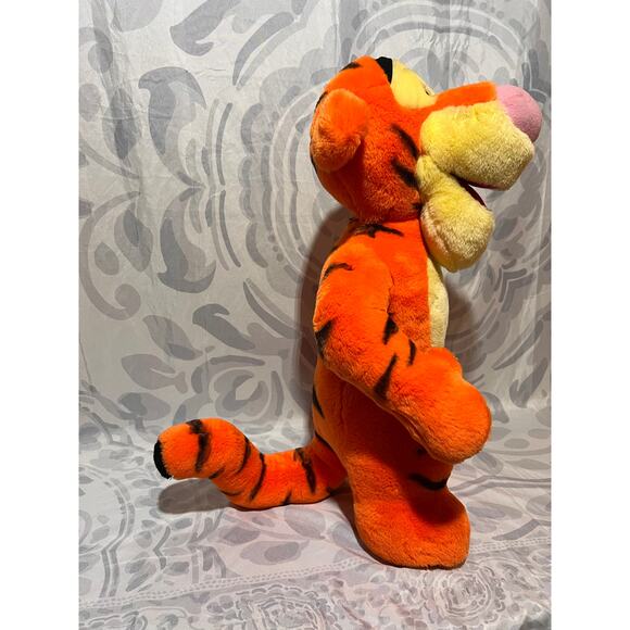 Vintage 90s Disney Store Tigger Large 22" Stuffed Plush Winnie The Pooh Toy - Picture 4 of 12